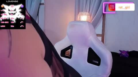 iriisfeitan online show from July 30, 10:05 am