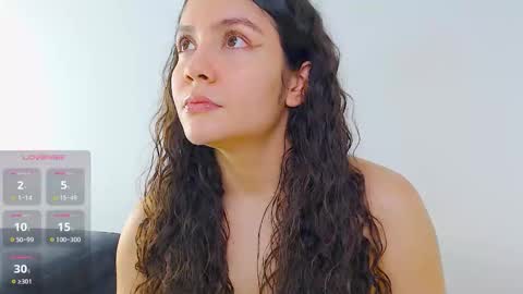 Snapshot of iris_caprice chatting on October 3, 9:45 pm Instagram iris caprice online show from October 3, 9:45 pm