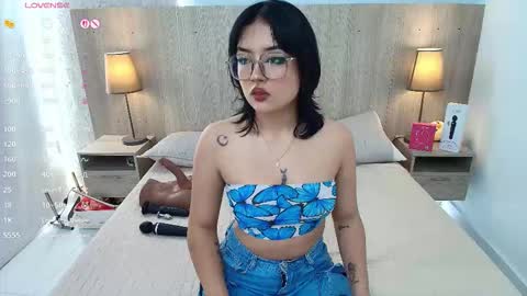 Iris online show from December 17, 7:20 pm