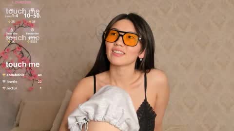 Snapshot of iris_on_cam chatting on October 2, 10:19 pm iris on cam online show from October 2, 10:19 pm