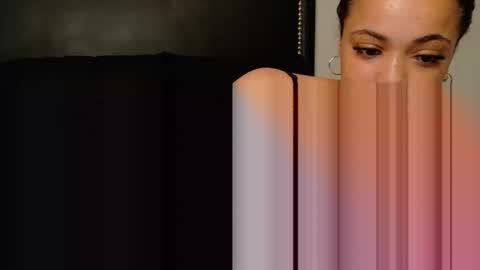 Iris  online show from April 12, 2:26 am