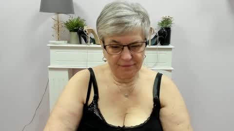 I R I S online show from March 24, 7:14 am