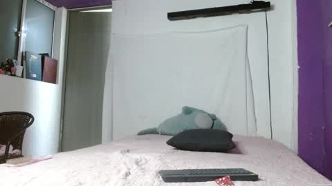 Camilla online show from May 7, 3:46 am