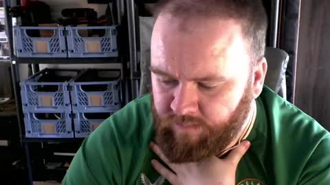 Snapshot of irishdaddy24 chatting on February 21, 1:22 pm twitter theirishman205 online show from February 21, 1:22 pm