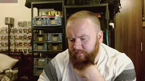 Snapshot of irishdaddy24 chatting on September 24, 7:53 pm twitter theirishman205 online show from September 24, 7:53 pm