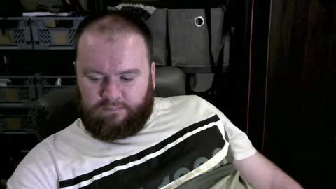 Snapshot of irishdaddy24 chatting on December 24, 9:00 pm twitter theirishman205 online show from December 24, 9:00 pm