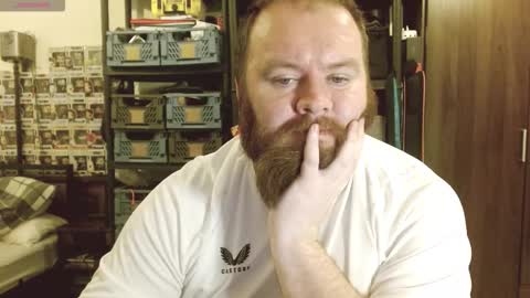 Snapshot of irishdaddy24 chatting on September 11, 7:59 pm twitter theirishman205 online show from September 11, 7:59 pm