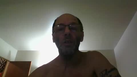 irishmanbk online show from March 21, 4:07 am