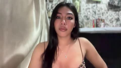 iriss_fox online show from November 25, 9:02 pm