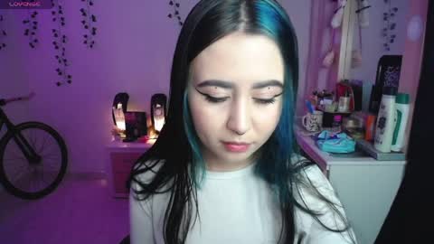 Iris  online show from April 15, 5:11 am