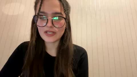 irisss31 online show from January 27, 6:41 pm