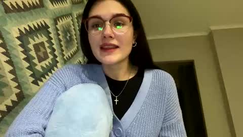 irisss31 online show from February 6, 9:39 pm