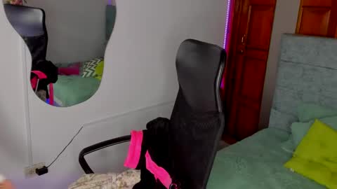 irix_moon online show from October 3, 4:21 am