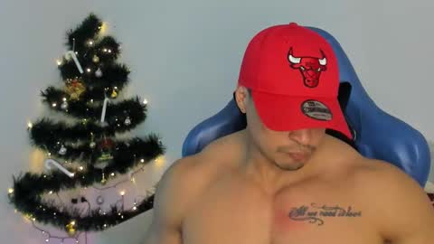 Iron online show from December 3, 11:48 pm