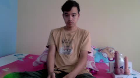 irondante01 online show from April 7, 12:18 pm