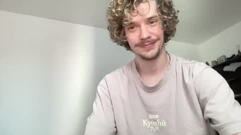 Sam online show from July 17, 4:42 pm