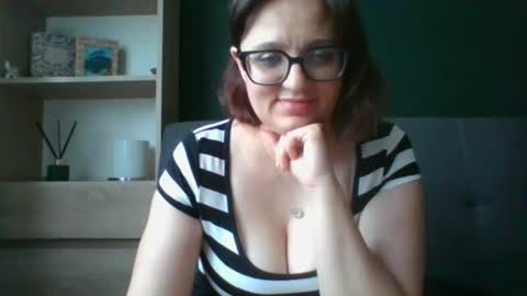 Paris online show from July 14, 5:23 am