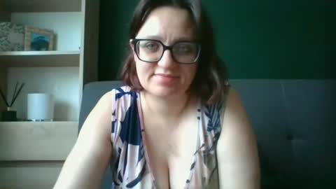 Paris online show from July 7, 5:20 am