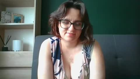 Paris online show from July 7, 6:47 am
