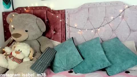 isabella online show from February 17, 8:16 pm