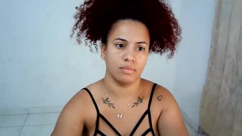 isa_bellaxx23 online show from July 14, 2:05 am