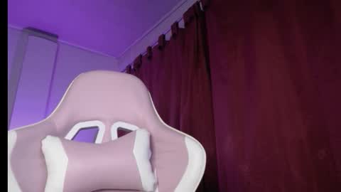 Isabella  online show from November 26, 10:12 am