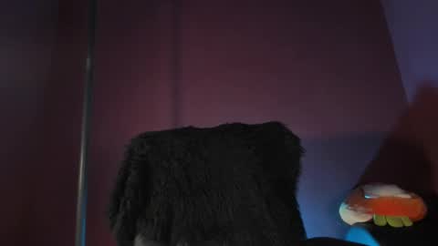 Isabella online show from November 10, 1:47 pm