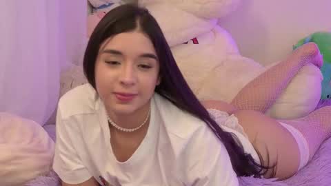 Isabella        online show from February 20, 10:56 pm