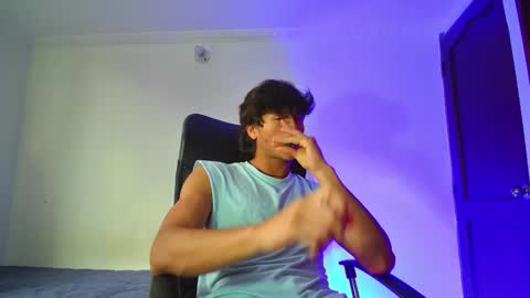 Snapshot of isaac__efx chatting on September 29, 8:08 pm isaac online show from September 29, 8:08 pm