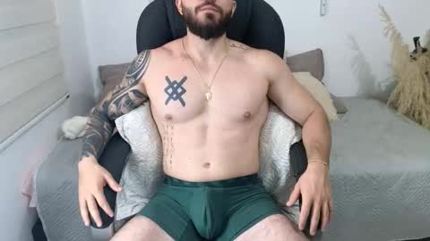 Isaac carter online show from November 29, 11:40 am