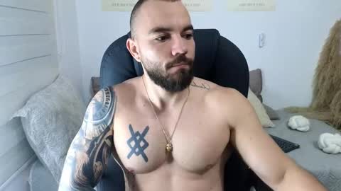 Isaac carter online show from November 20, 11:09 am