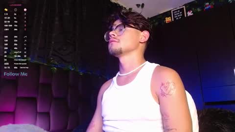 Snapshot of isaac_saenz chatting on January 17, 4:06 am Isaac Saenz. online show from January 17, 4:06 am