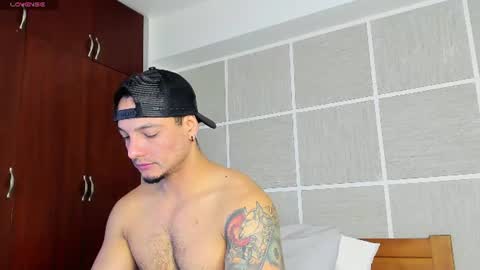 Isaac Surez online show from June 10, 12:37 pm
