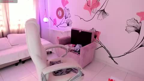 isabela_fiorelli online show from June 11, 2:04 pm