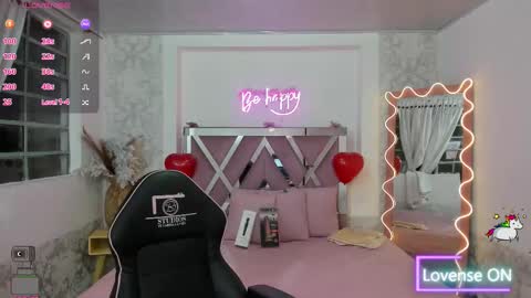 ISABELA  online show from February 17, 11:31 am