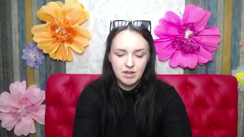 IsabelBlackberry online show from March 29, 6:37 am