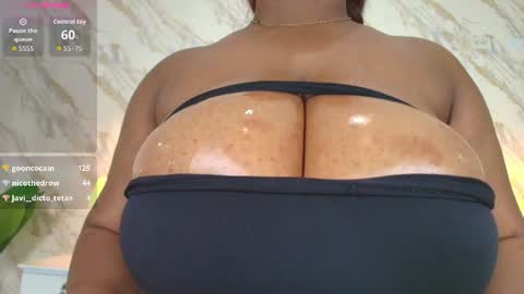 isabella__rose_ online show from June 11, 12:32 am
