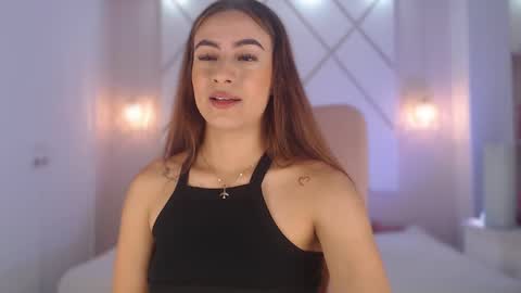 Snapshot of isabella__shine chatting on September 11, 3:46 pm Isa online show from September 11, 3:46 pm