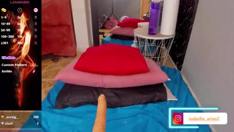 Snapshot of isabella_arias1 chatting on March 10, 7:11 am Isabella Arias online show from March 10, 7:11 am