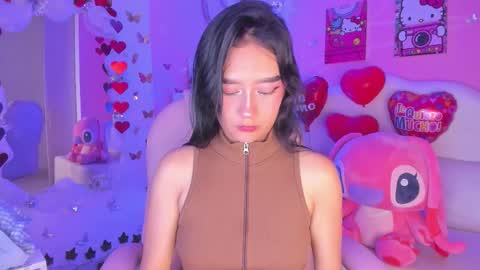 isabella_castillo_ online show from February 19, 8:19 pm