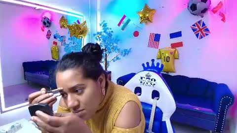 Isabella  online show from July 3, 7:51 pm