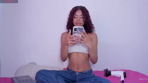 isabella online show from January 17, 10:56 pm