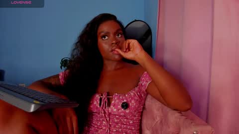    v online show from April 8, 10:46 pm