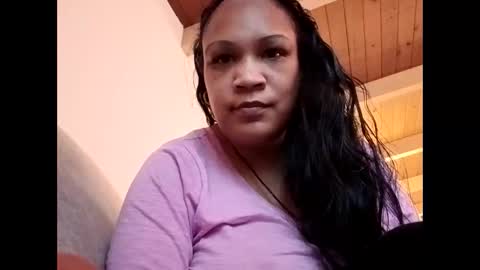 Isabella online show from March 28, 1:18 am