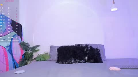 Isabella  online show from September 18, 1:26 pm