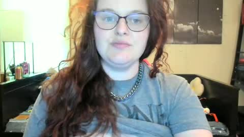 isabellamariedarcy online show from June 22, 9:22 pm