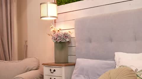 IsabellaMyst online show from May 8, 10:15 pm