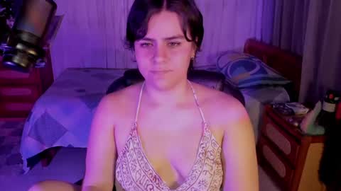 Isabella online show from June 14, 5:31 am