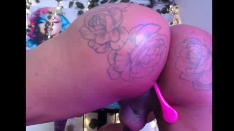 isabelldollts online show from November 29, 10:23 am