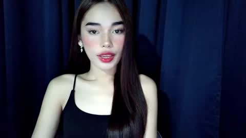 Isabelle online show from April 21, 12:23 pm